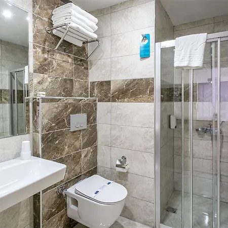 Blue Star Szálloda 3*